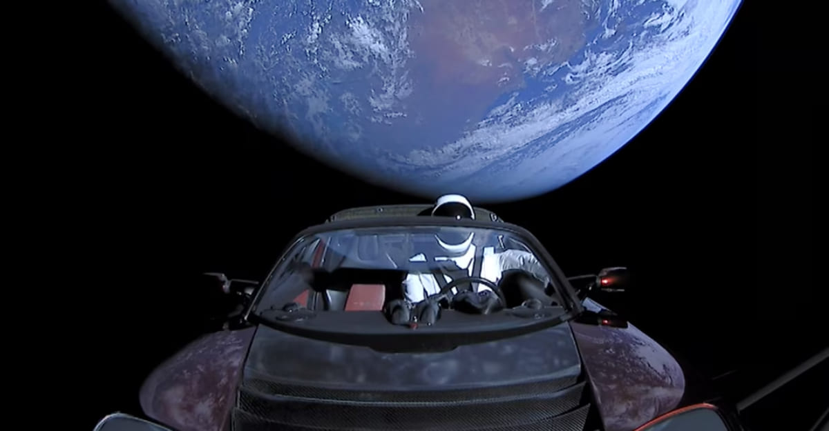 tesla-estrelas-espaciais
