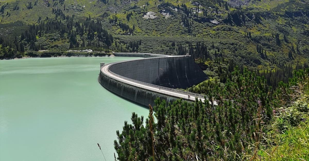 barragem de energia renovável