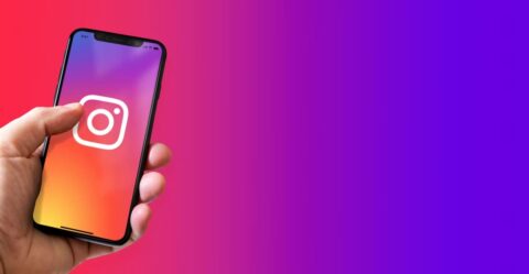 iPhone com o logótipo do Instagram